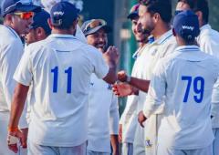 Ranji Trophy: Bengal's pacers shine, Andhra struggle