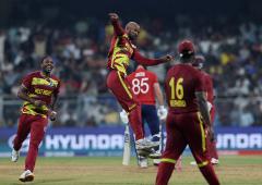 T20 WC: England stunned as Rutherford, Motie seal win