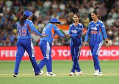 India Eye ODI Edge Over Aus as Healy Gears Up for Swansong