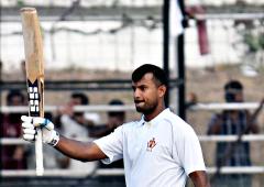 Mayank Agarwal keeps Karnataka afloat after Nabi burst