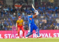 'Sanju Samson did his job': Pathan, DK back opener