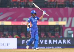 WPL PIX: Harmanpreet on song as MI hammer GG 