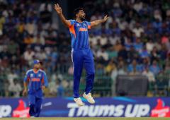 T20 WC Semis: Bumrah should bowl 2 overs in Powerplay: Gavaskar