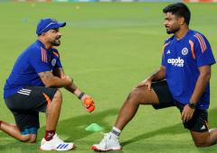 Mumbai Gripped By India-England Semi-Final Fever