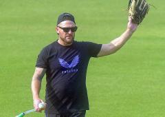 McCullum keen to stay on as England coach despite T20 WC exit