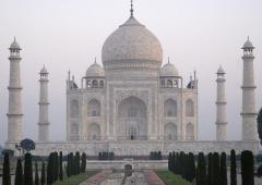 8 Monuments Most Visited By Foreigners