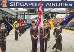 World's 8 Best Airline Cabin Crews...