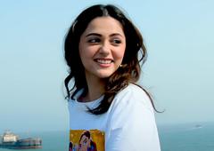 Proceed With Caution: Saiyaara girl Aneet Padda Ahead