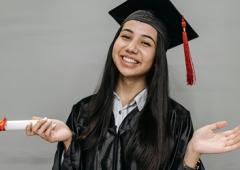 $5,000 STEM Scholarship For Girls