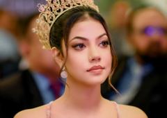 Miss Sri Lanka World's Fierce Fashion Avatars