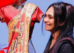 Must Read! The Story Behind World's Longest Sari