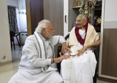 Great Mothers Who Shaped Famous Indians