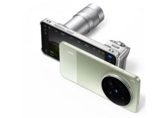 Check Out The Vivo X300 Ultra!