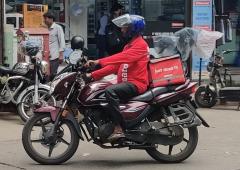 Festive Hiring To Generate 2 Lakh Jobs