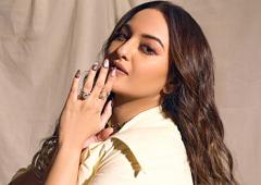 Like Sonakshi's Beautiful Nails?