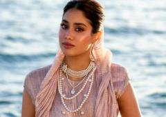 Princess Vibes! Janhvi At Cannes