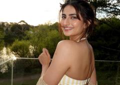 Palak, Sara, Sunny Serve Stunning Bikini Looks