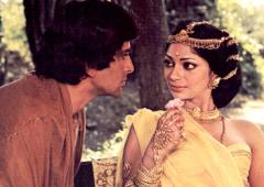 Why Simi Garewal Went Topless For Siddhartha