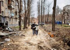 Gritty Ukrainians Struggle To Survive