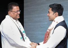 'Congress is in BJP's pocket in Assam'
