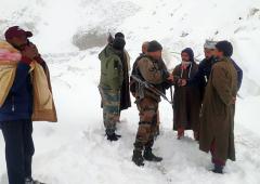 Yeh Hai India: Indian Army To The Rescue