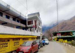 'Even earthquakes don't leave such wide cracks'