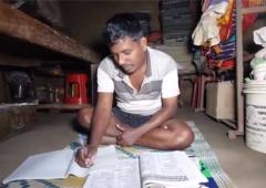 Inspiring! Newspaper Vendor To Teacher