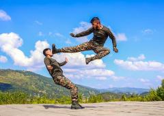 Indian Soldiers In Action!
