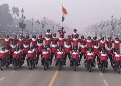 R-Day: 265 women daredevils perform motorcycle stunts