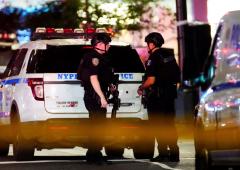 4 killed in shooting at New York skyscraper, shooter dead