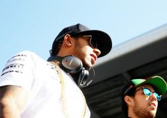 Hamilton slams Red Bull official over Perez comments