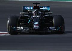 Hamilton on course to break Schumi's record after pole