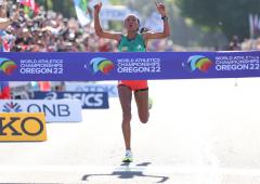 World Athletics: Gebreslase wins women's marathon