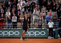Zverev undergoes surgery on torn ligaments in ankle
