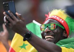 PICS: Dutch-Senegalese fans let colours run riot