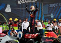 Verstappen sets F1 record for most wins in a season
