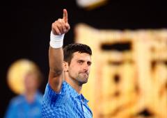 PIX: Djokovic back in old routine; Murray wins epic