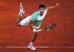 French Open PIX: Alcaraz, Djokovic power into quarters
