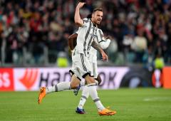 PIX: Juventus draw with Sevilla; Roma, Basel win