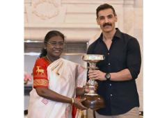 PIX: Durand champs NEUFC honoured by President Murmu