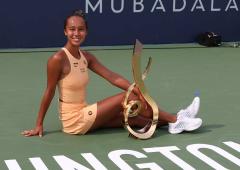 Fernandez routs Kalinskaya for biggest win of career