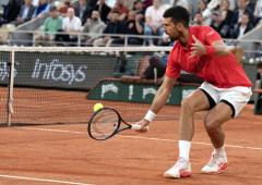 PIX: Djokovic's drop shot magic wows Paris!