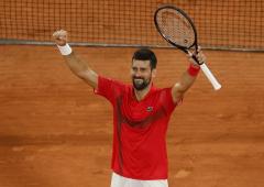 PIX: Djokovic downs Zverev, sets up Sinner semi-final