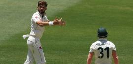 Pakistan recall Afridi for South Africa Test series