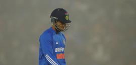Gill reflects on what went wrong in Adelaide