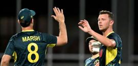 Aus to stick to attacking game plan