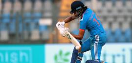 India A women down Australia to seal one-day series