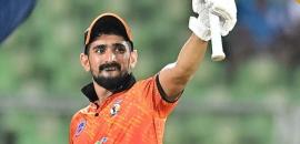 Salman Nizar smashes 11 sixes in 13 balls in Kerala T20