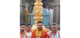 PIX: Kohli offers prayers at Simhachalam temple