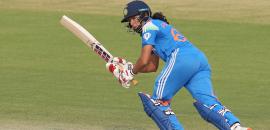 'Unintentional...' Pratika on mid-pitch shoulder bump